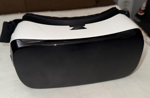 Samsung gear cuffie - gear, vr