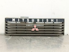 MB383527 REJILLA DELANTERA /