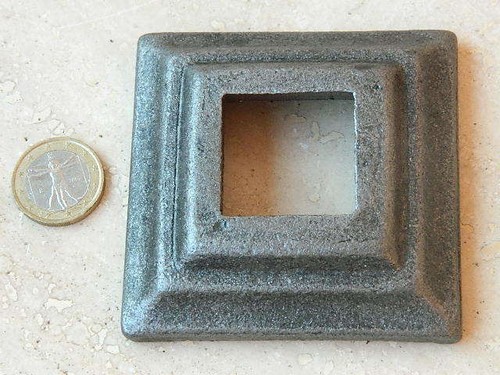 Piastra base ferro - in, battuto