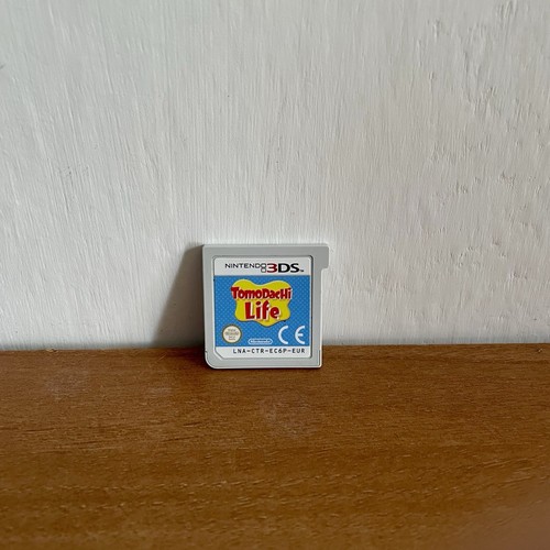 Tomodachi life nintendo 3ds - tomodachi,
