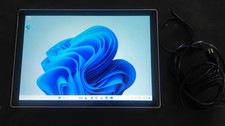 Microsoft Surface Pro 5 - 128GB SSD - 4GB RAM - M3 12.3