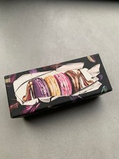 Louboutin x Laduree 2009