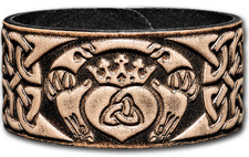 Cinturino in pelle 32MM Claddagh (7) nero-antico con chiusura a bottone