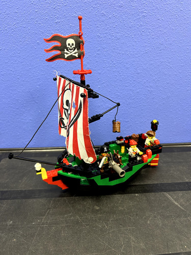 Lego pirates vintage cross - lego,