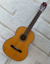 Chitarra classica vintage Aria