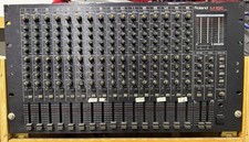 Mixer Roland M16E
