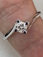 ANELLO SOLITARIO VALENTINO ORO