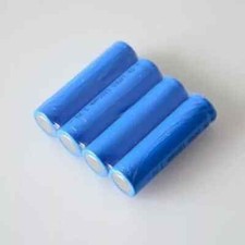 4 Pile Batterie Ricaricabili