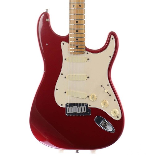 Fender strat plus candy apple - candy,
