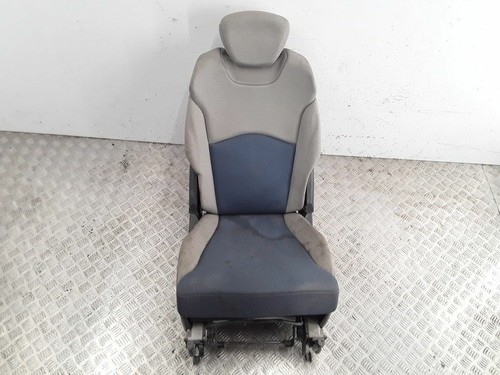 Citroen 2003 posteriore - c8,