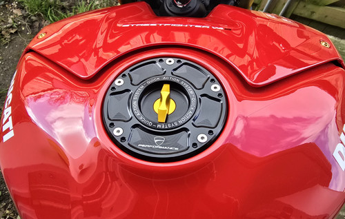 Tappo carburante ducati - carburante,