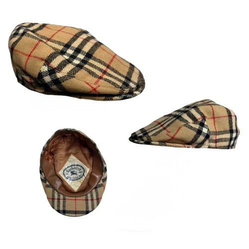 Cappello berretto piatto