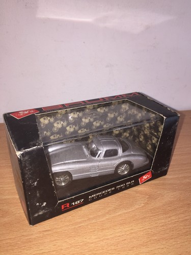 R187 brumm mercedes - r187, 1:43