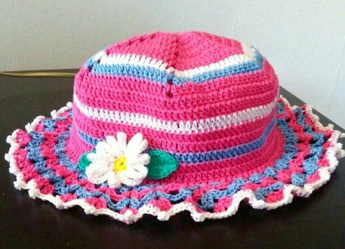 Cappellino con margherita - cappellino,