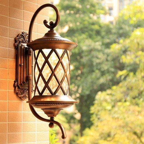 Lampada parete per esterno - da,