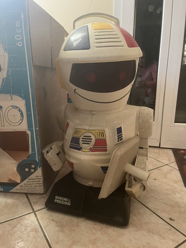 Emiglio robot - emiglio,