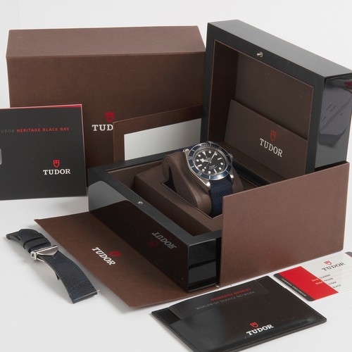 Tudor heritage black bay ref - tudor,