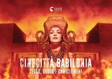 Cinecittà Babilonia - sesso, droga e camice nere (Cofanetto)  - Nuovo
