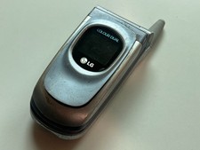 LG G7030 Silver color Vintage