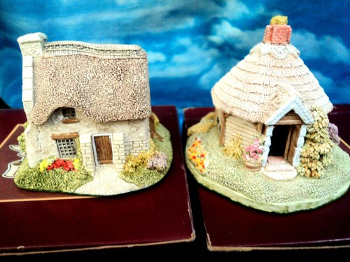 Coppia lilliput lane hive - coppia,