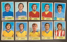 10 Figurine  Calciatori 1971