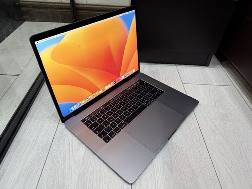 Apple macbook pro - pro, retina