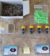 Articoli per la pesca: Ami, Bombarde, fili, girelle, torcia, artificiale, canna