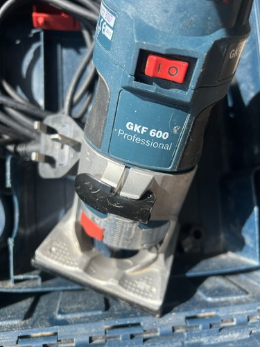 Bosch gkf600 router palmare - bosch,