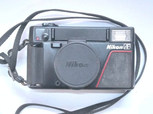 Nikon l35 con obiettivo 35 - l35,