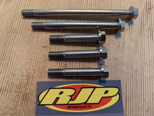 Kit bulloni supporto motore