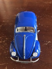 Burago: Scala 1/18 Beetle