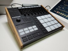 Native Instruments Maschine MkIII MK3 supporto rovere da sintetizzatori e legno