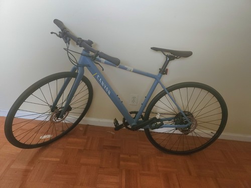 Canyon road bike medium - road,