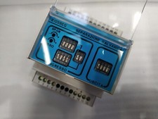 Seneca S109REG alimentatore convertitore separazione galvanica