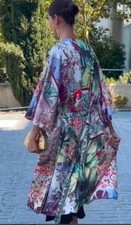 Kimono nuovo con etichette