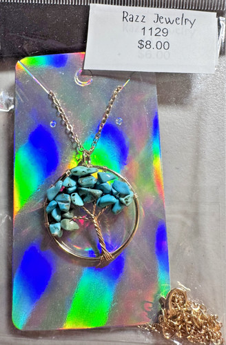 Collana rotonda con pietra