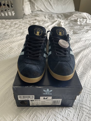 Adidas berlin reverse cq2754 - adidas,