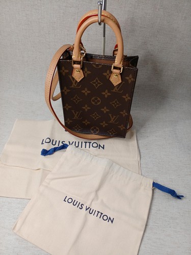 Louis vuitton m69442 petite - vuitton,