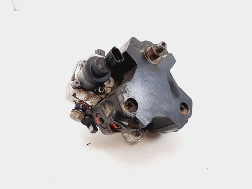 Pompa carburante meccanica