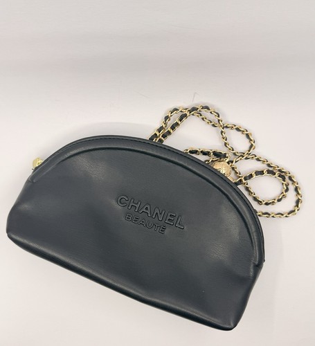 Chanel beauty vip makeup case - makeup,