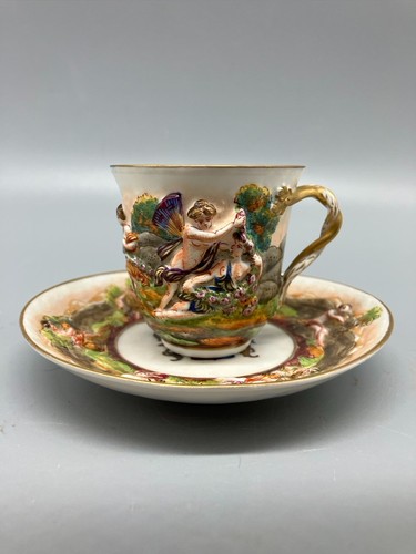 Capodimonte altorilievo - capodimonte,
