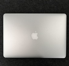 Apple MacBook Air A1466 13,3" CPU Intel I7 8 GB RAM 250 SSD 2017