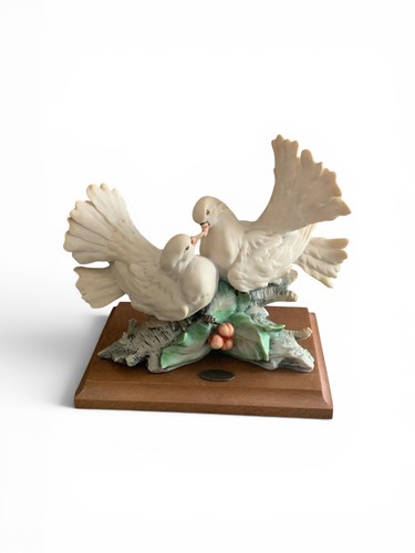 Soprammobile capodimonte - soprammobile,
