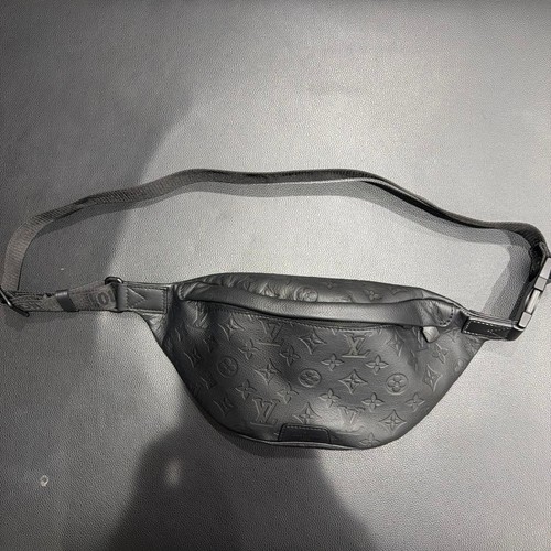 Louis vuitton bum bag - louis,