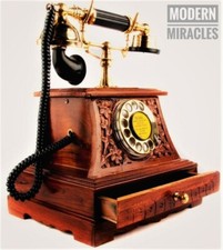 Antico telefono vittoriano in