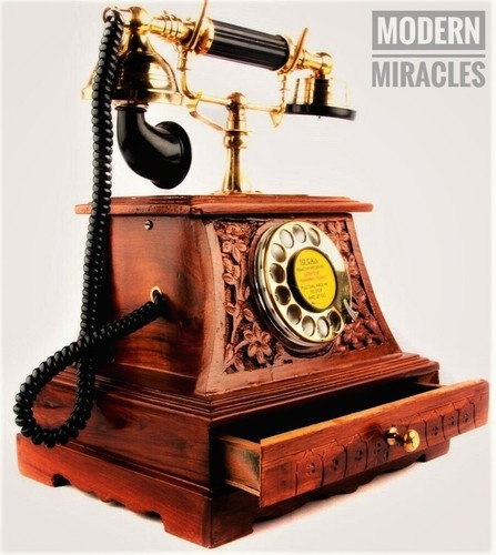 Antico telefono vittoriano - , in