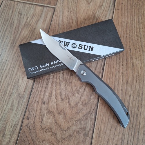 Twosun 200 one solid - one,