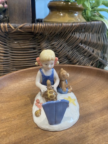 Royal copenhagen figurina - copenhagen, emma