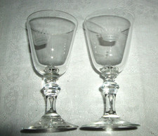 Bicchieri antichi con corona - bicchieri,