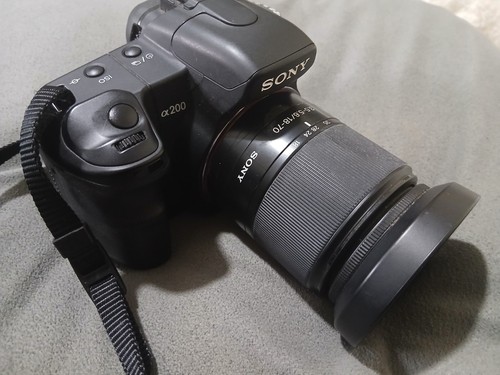 Sony alpha a200 - alpha, 10,2